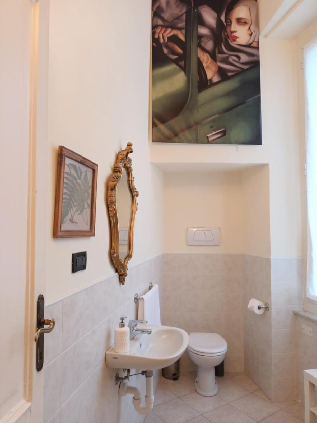 B&B Genova Centro ภายนอก รูปภาพ