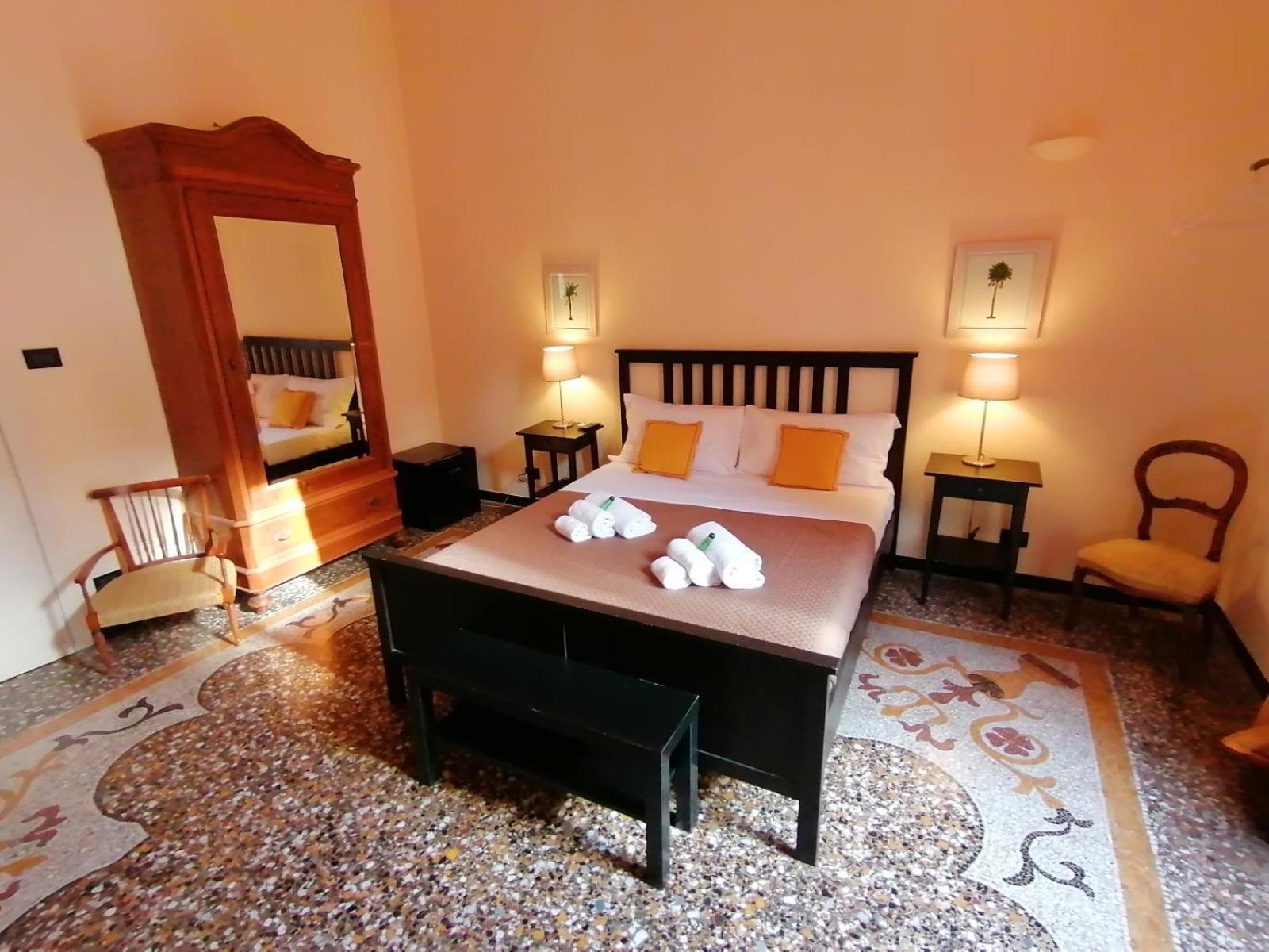 B&B Genova Centro ภายนอก รูปภาพ